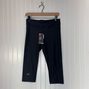 NWT Under Armour HeatGear Capri‎ Leggings Women’s L Black Compression Pants